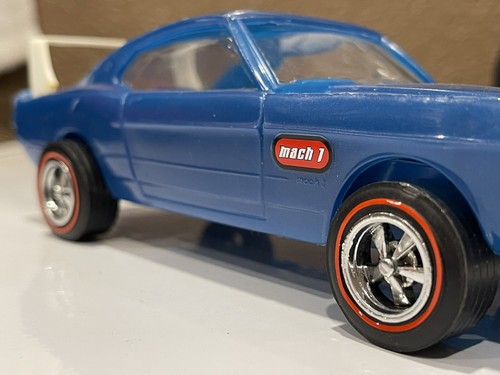 Plastica lavorata mustang mach - lavorata,