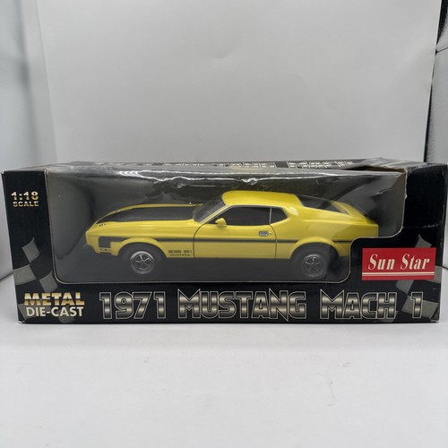 Rara auto pressofusa gialla