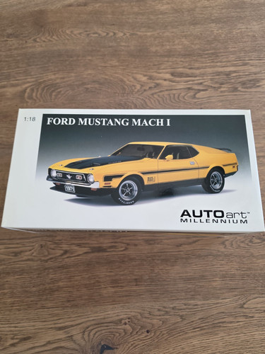 Autoart ford mustang - 1/18,